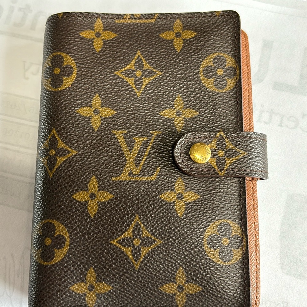 Louis Vuitton Monogram Agenda Cover PM